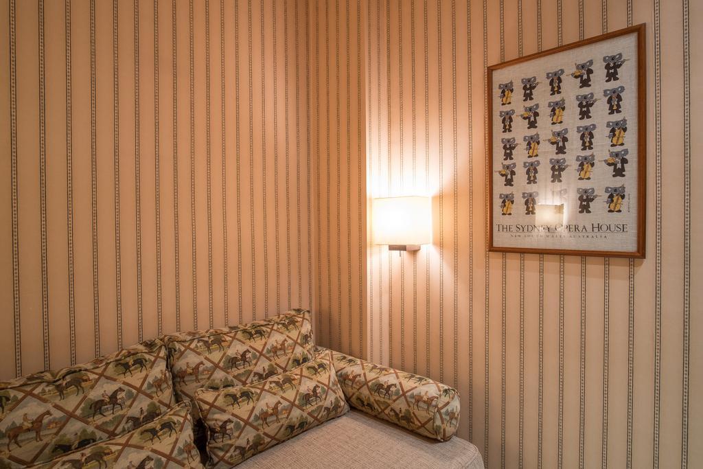 Apartaments Suites Sant Jordi Montbrió del Camp Eksteriør billede